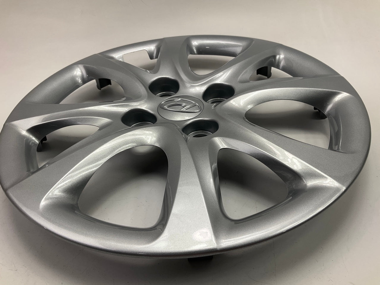 NEW UNBOXED 52960-1R000 14'' Wheel Hub Cap Cover For 2012-2014 Hyundai Accent