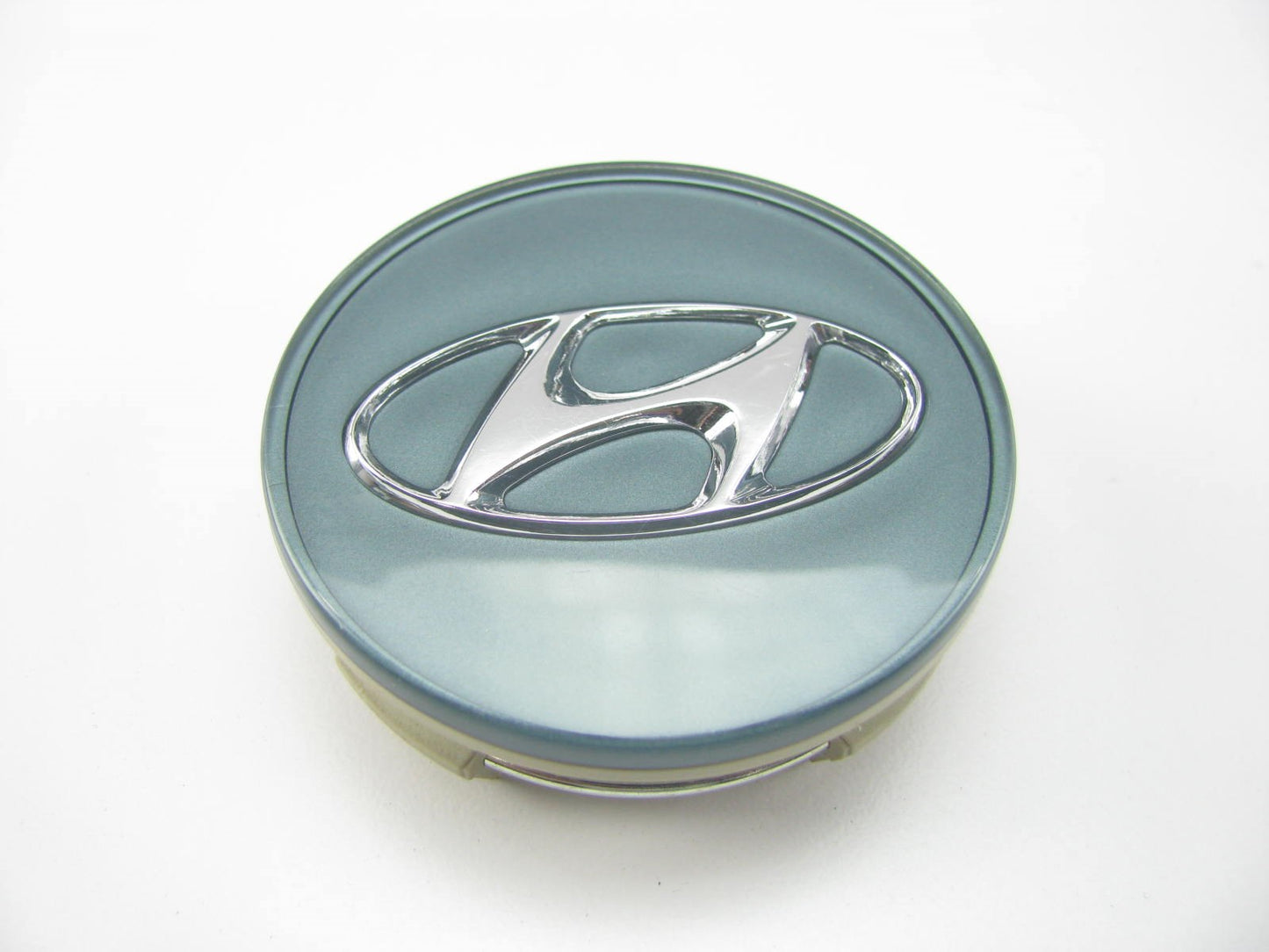 NEW - OUT OF BOX - Wheel Center Cap OEM For 1999-2001 Sonata 5296038300