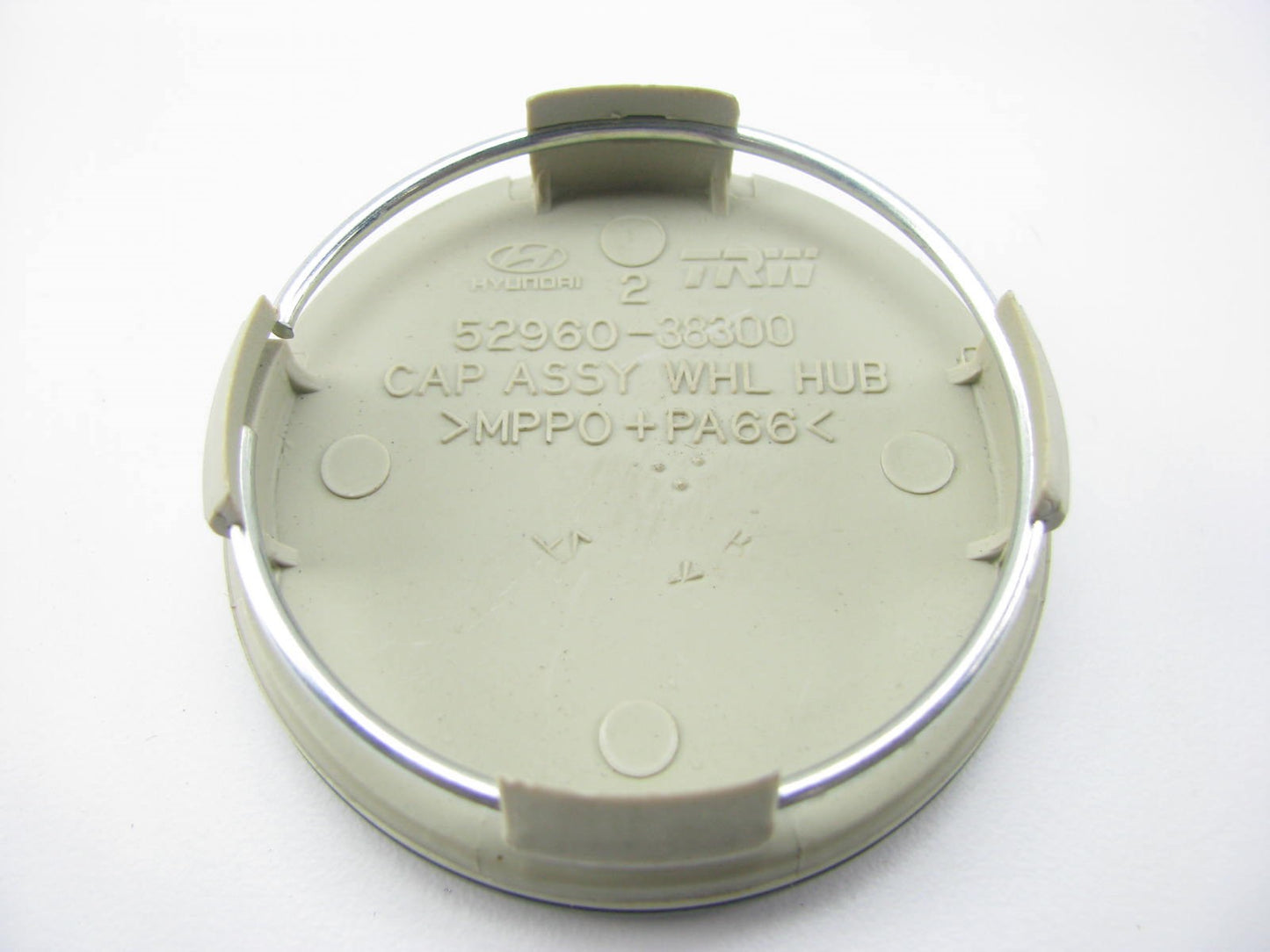 NEW - OUT OF BOX - Wheel Center Cap OEM For 1999-2001 Sonata 5296038300