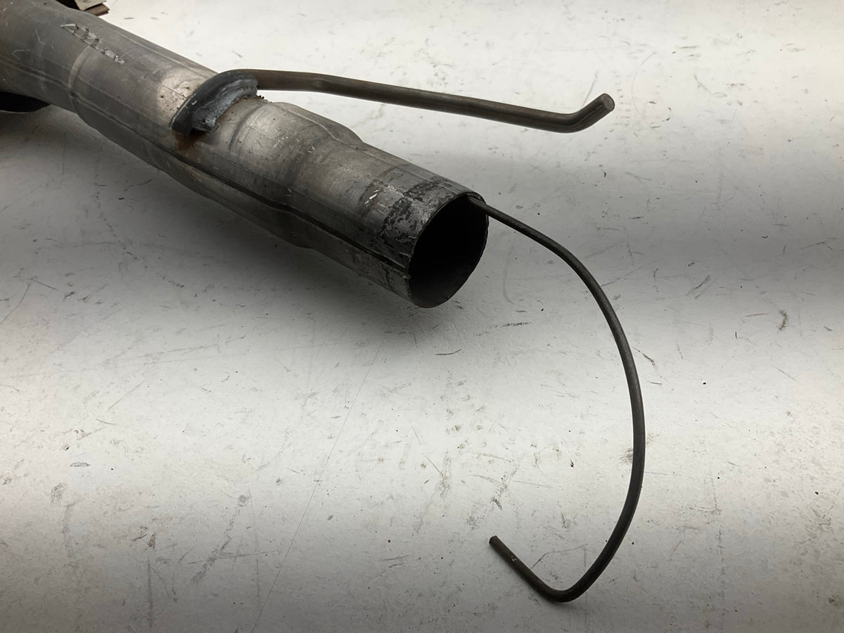 New Unboxed Walker 53389 Catalytic Converter - 2001-2004 Ford Escape, Tribute