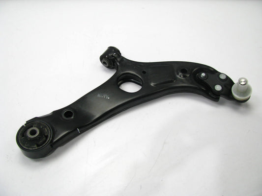 NEW OUT OF BOX - 54501-3S100 FRONT RIGHT LOWER Control Arm W/ Ball Joint