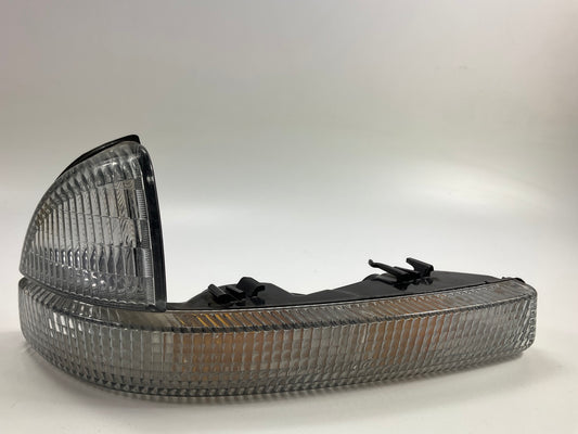 CLEAR - NEW OEM RIGHT Passenger Side Turn Signal Light Lamp For 1998-03 Durango