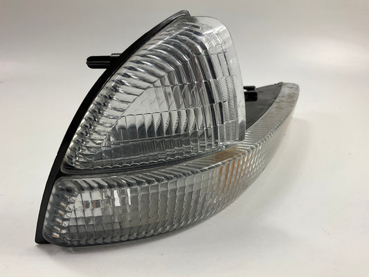 CLEAR - NEW OEM RIGHT Passenger Side Turn Signal Light Lamp For 1998-03 Durango