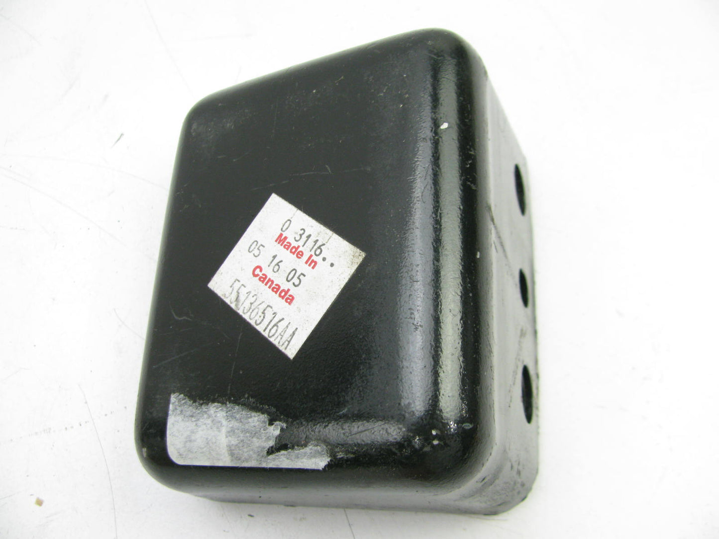 OEM  Crossmember  Bracket 55136516AA For 99-00  Grand Cherokee