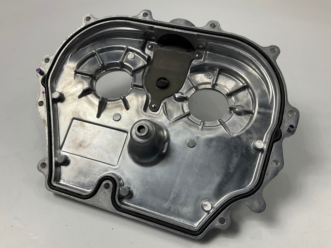 NEW UNBOXED OEM GM 55506518 Upper Front Engine Timing Belt Cover