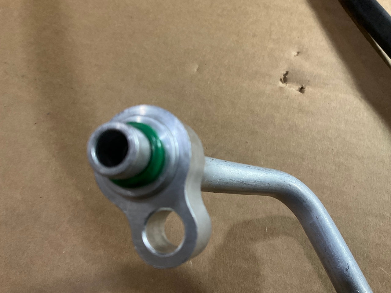 NEW - OUT OF BOX 55913 A/C Refrigerant Discharge / Suction Hose Assembly