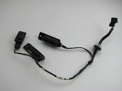 Rear License Plate Lamp Light Back Glass Window Switch 99-04 Grand Cherokee