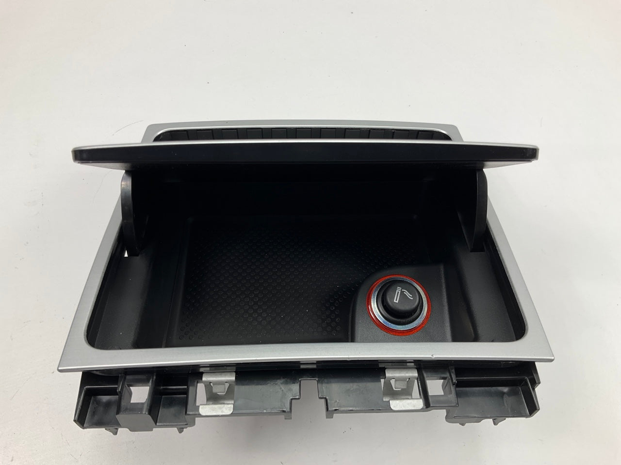 NEW UNBOXED OEM Front Center Console Storage Tray Panel Bin 2016-2018 VW Passat