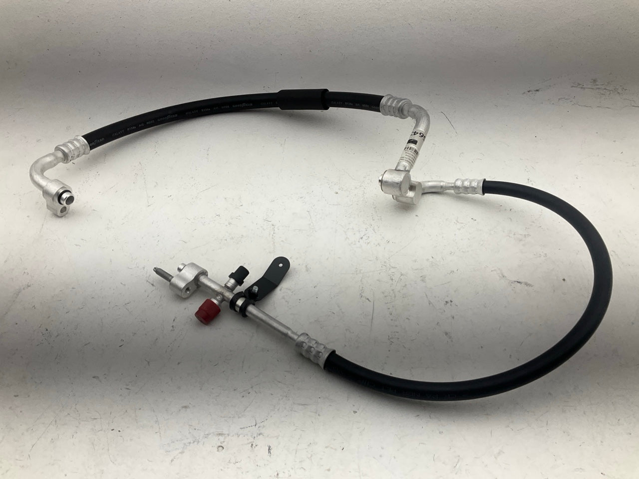 NEW 56433 A/C Refrigerant Discharge/Suction Hose 99-01 Alero, 99-01 Grand Am