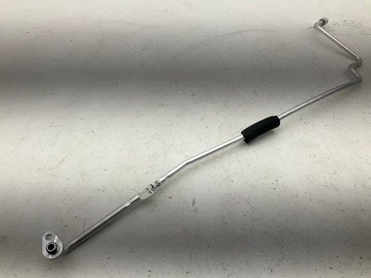NEW UNBOXED 56523 A/C Refrigerant Liquid Line Hose For 1999-2001 Grand Cherokee