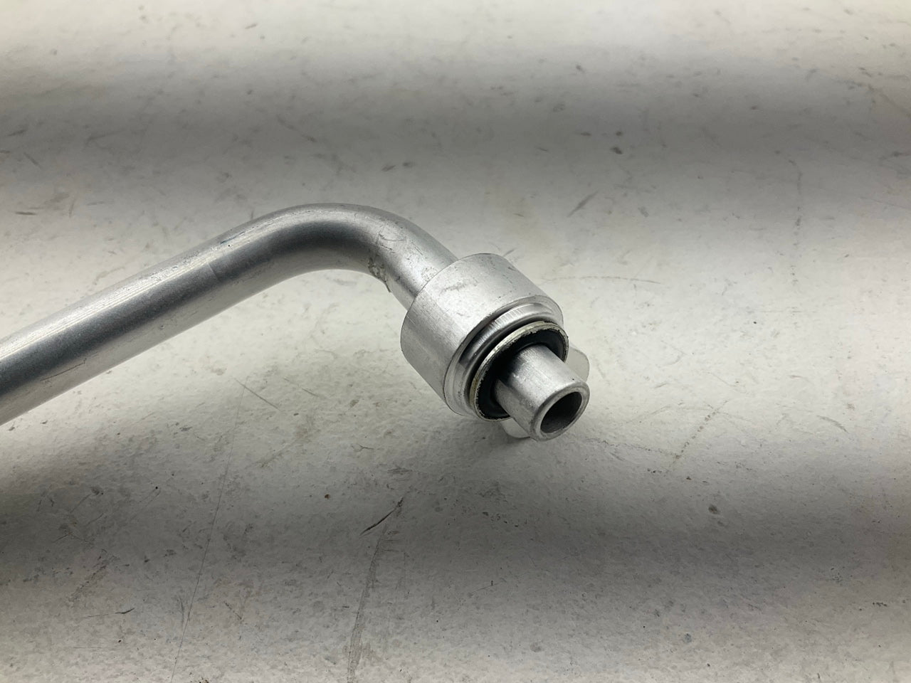 NEW UNBOXED 56523 A/C Refrigerant Liquid Line Hose For 1999-2001 Grand Cherokee
