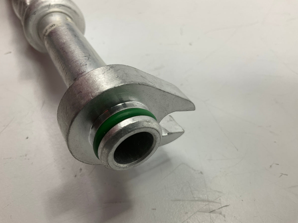 NEW UNBAGGED 4 Seasons 56729 A/C Refrigerant Suction Line Hose