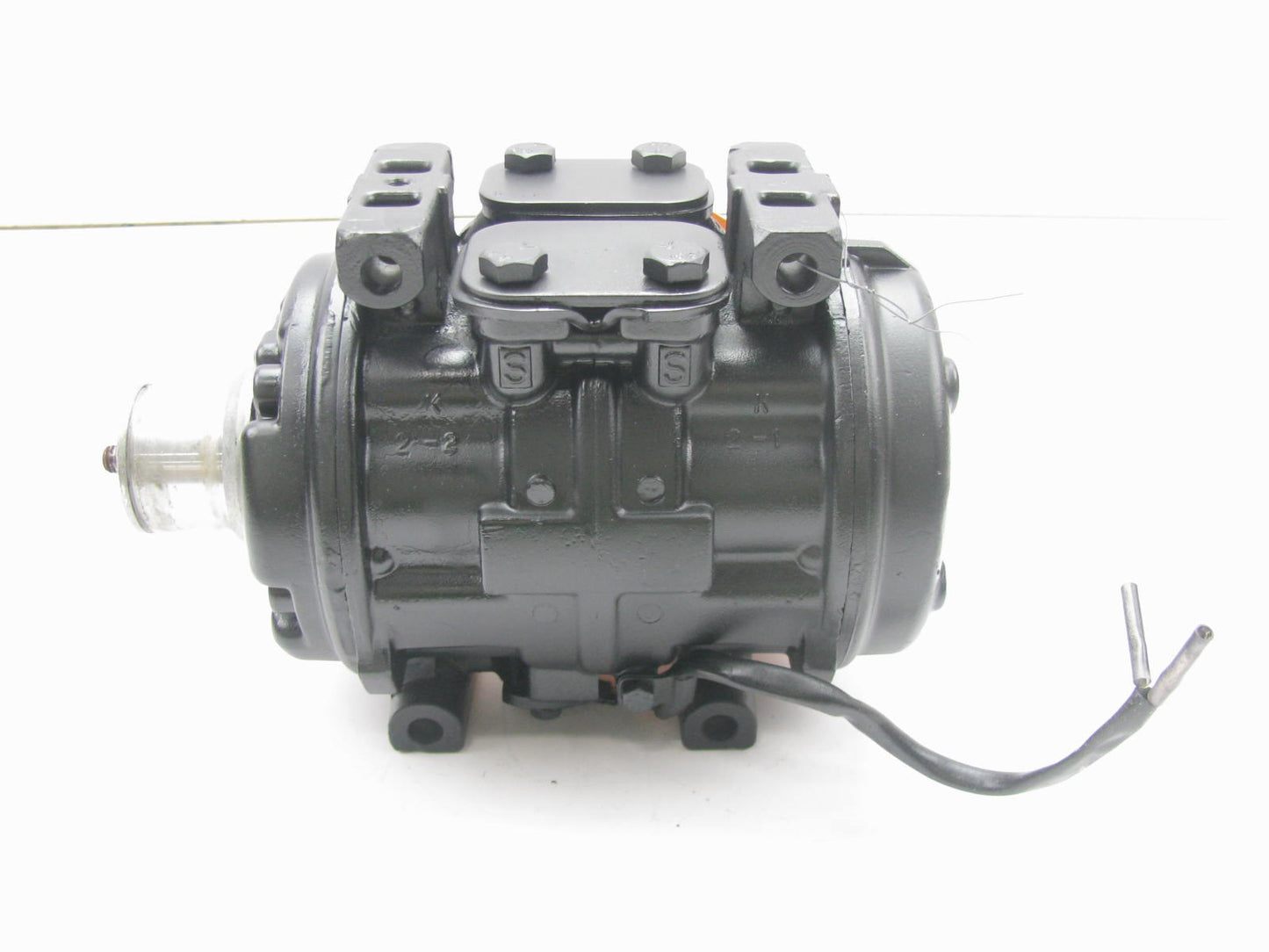 REMAN. 57326 A/C Compressor W/O Clutch - 1985-1987 Toyota Celica, 87-88 Corolla