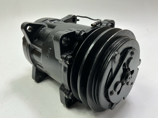 REMAN UNBOXED 57552 A/C Compressor W/ Clutch