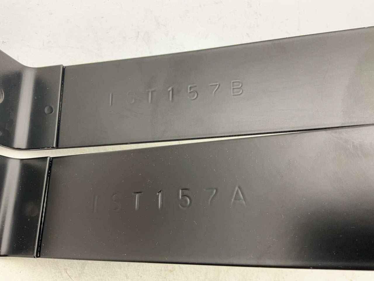 NEW - UNBOXED 578-157 Fuel Gas Tank Straps For 1987-2004 Dodge Dakota