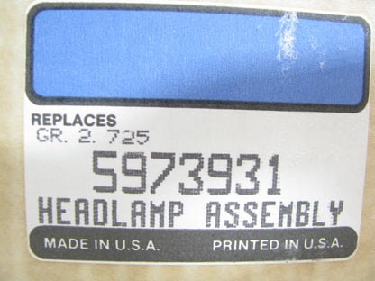 NEW - OUT OF BOX 5973931 GE Right Sealed Beam Headlight Headlamp - 6.50'' X 4.25''