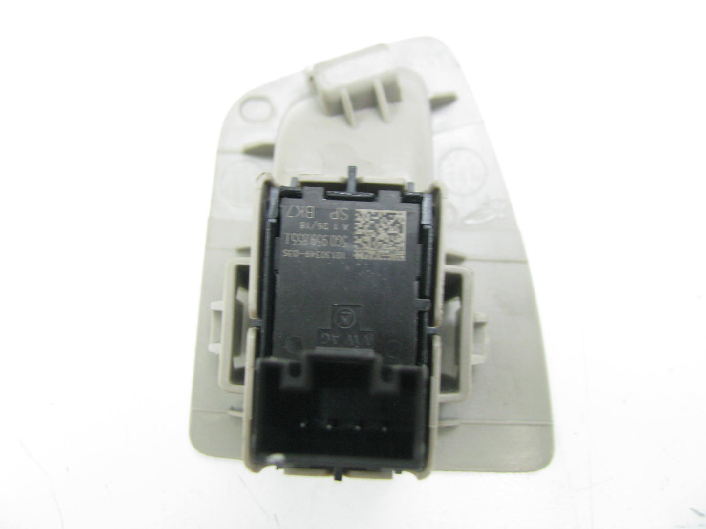 NEW - OUT OF BOX 5G0959855L-GREY Rear Left Dor Window Switch 2018-2019 VW Atlas