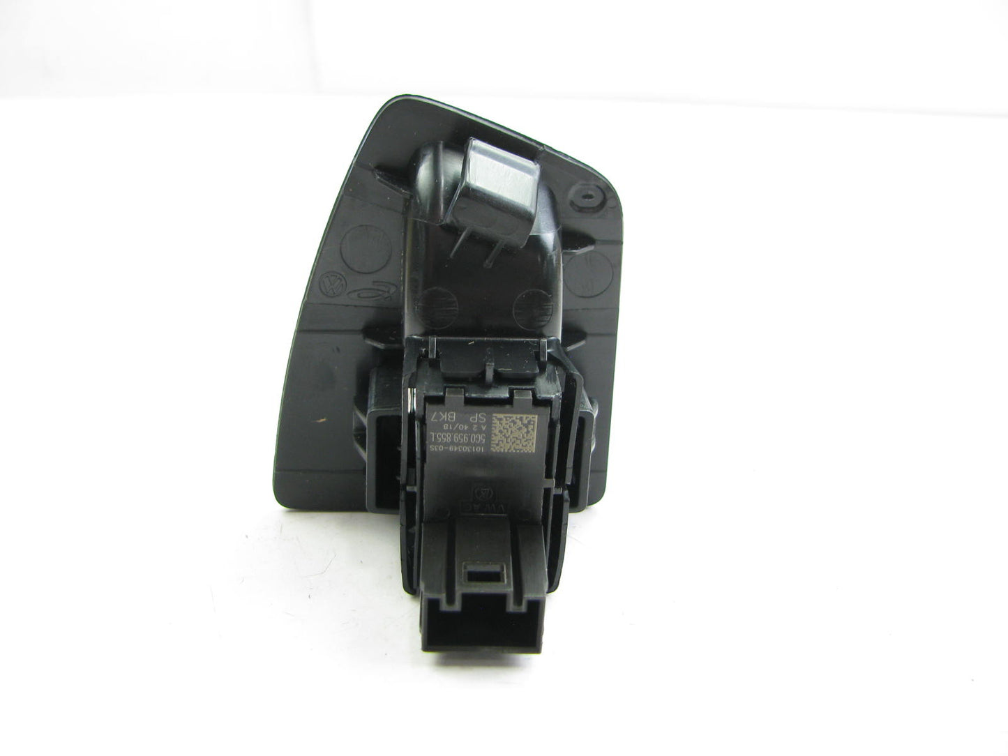NEW - OUT OF BOX 5G0959855L Rear Right Door Window Switch 2018-2019 VW Atlas
