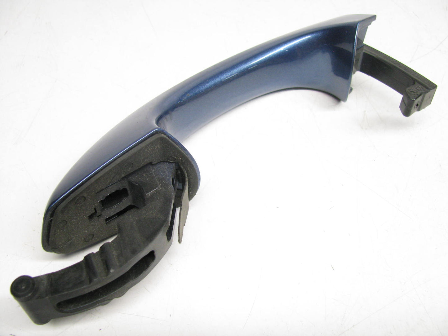 USED - 5GM837206-BLUE EXTERIOR Front Right Door Handle 15-18 VW Golf & GTI