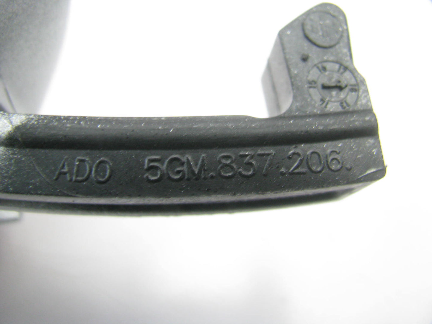 NEW - OUT OF BOX 5GM837206-SILVER Front Right Door Handle 15-18 VW Golf & GTI