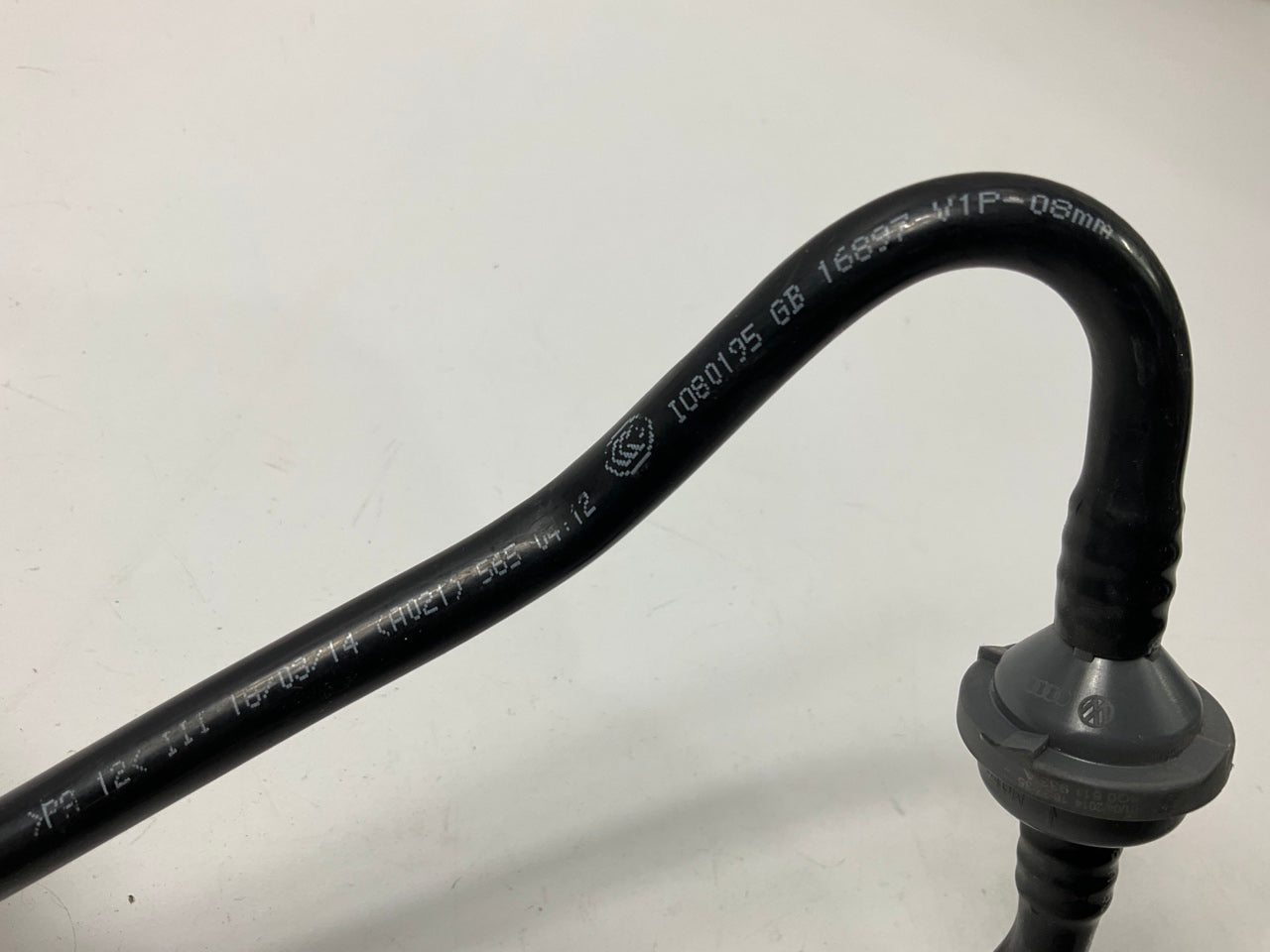 NEW - UNBOXED OEM 5Q0612041AE Brake Booster Vacuum Hose For 2015-2018 VW Golf