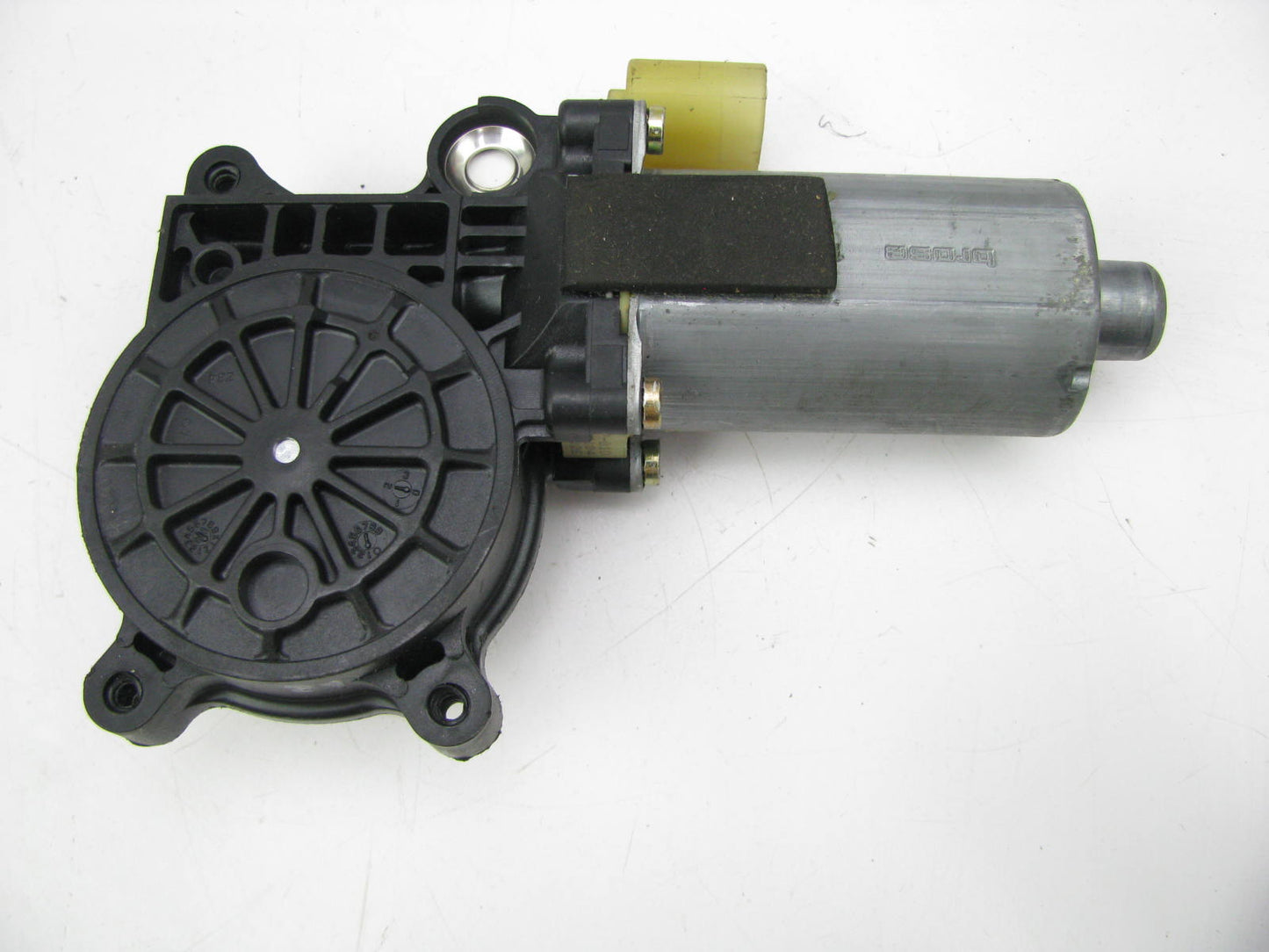 NEW OUT OF BOX Front Right Passengers Side Power Window Motor 2000-07 Ford Focus