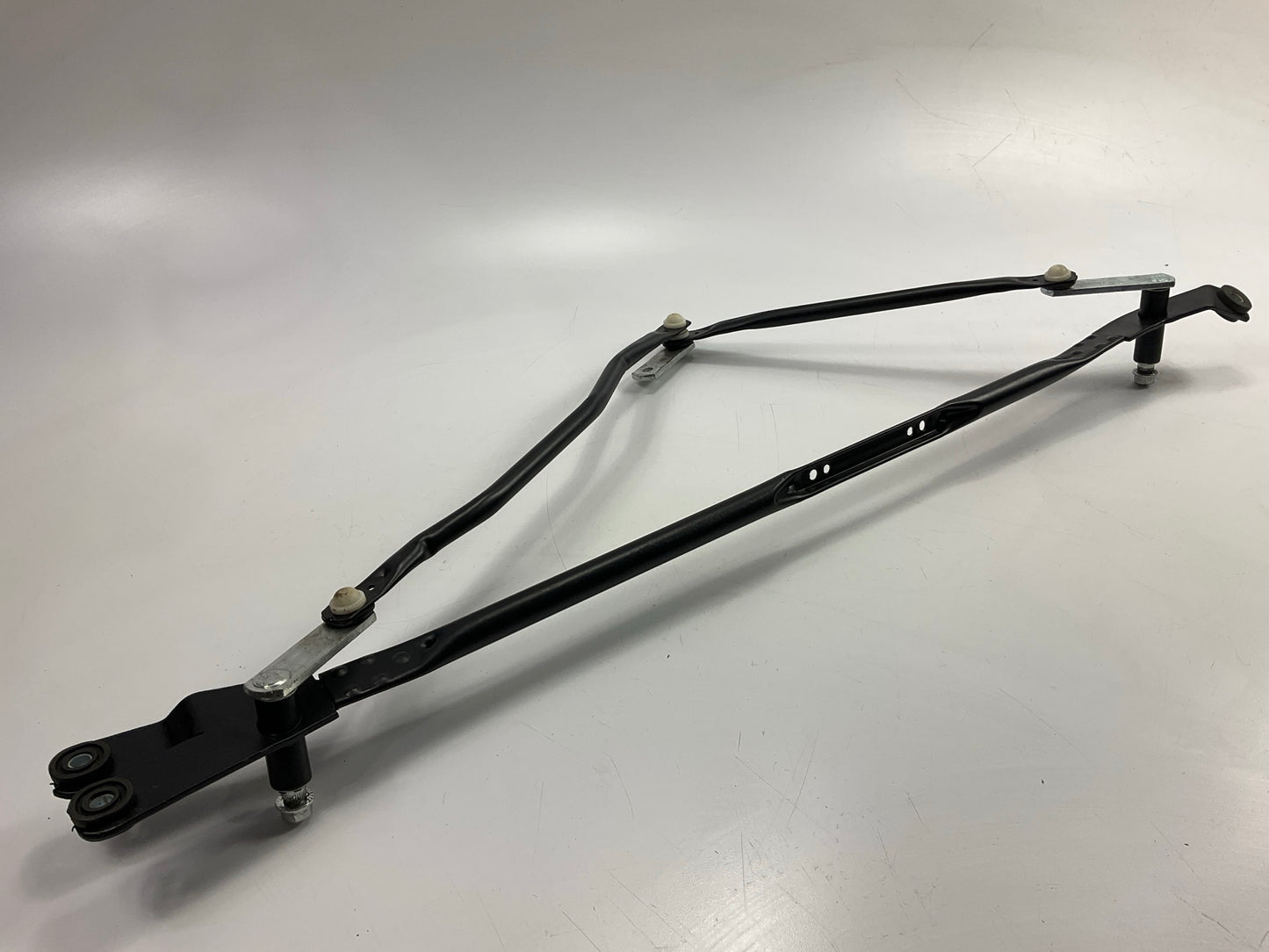 NEW UNBOXED 60602949 Windshield Wiper Linkage 08-19 Land Cruiser, Lexus LX570