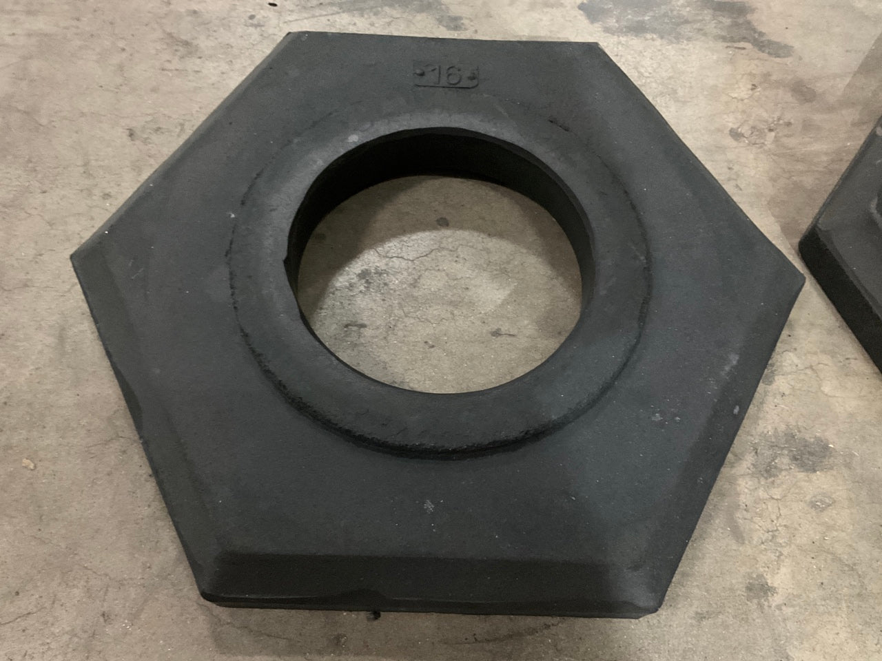 (2) 42'' Reflective Traffic Looper Cones (PAIR) W/ 16 Lbs Base