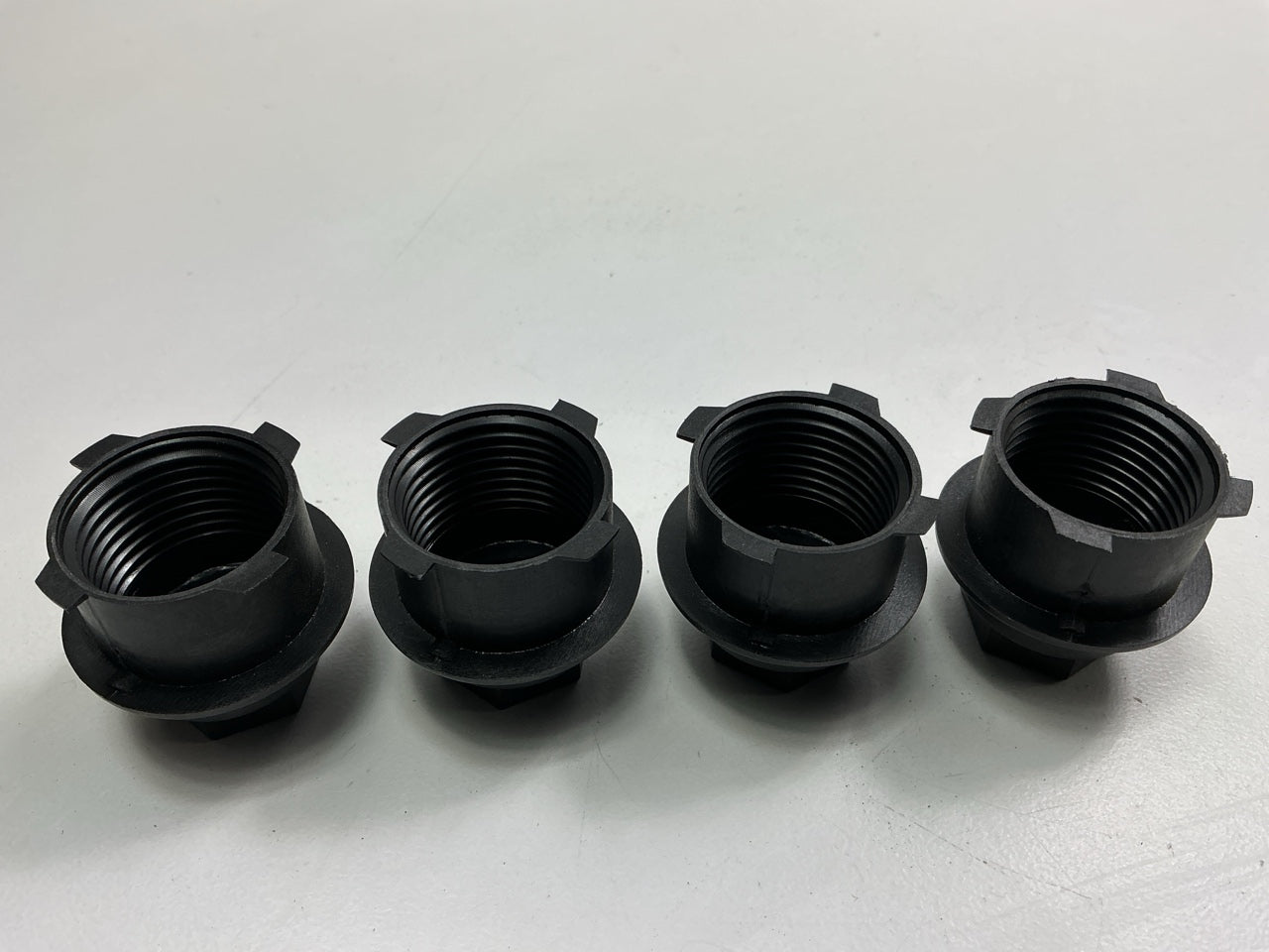(5) NEW - UNBOXED 611-618 Wheel Lug Nut Cover