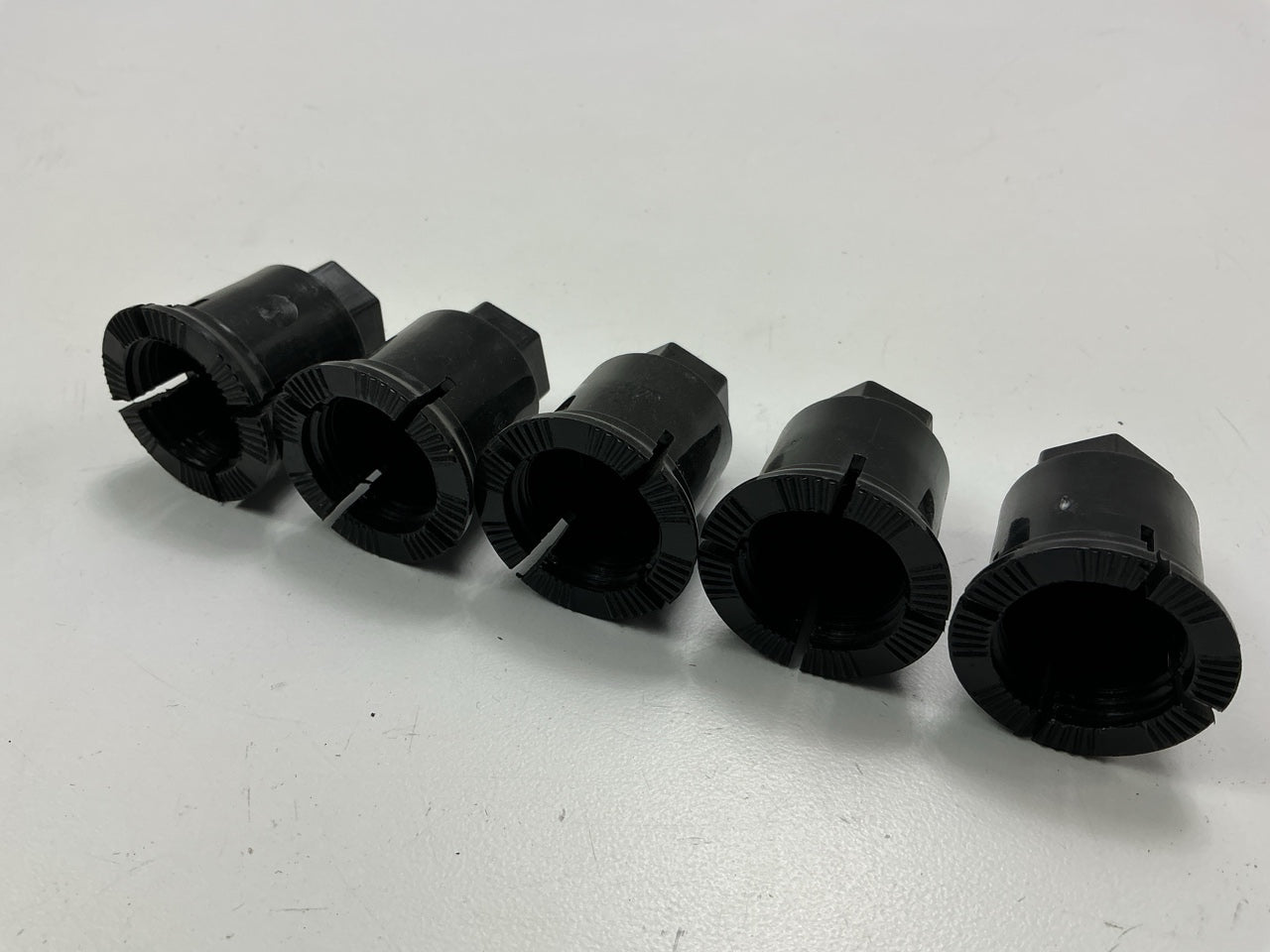 (5) NEW - UNBOXED 611-619 Wheel Lug Nut Cover