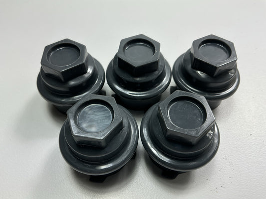 (5) NEW - UNBOXED 611-624 Wheel Lug Nut Cover