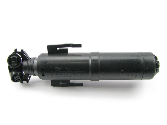 NEW - OUT OF BOX - OEM Genuine BMW 61677251640 Headlight Washer Spray Nozzle