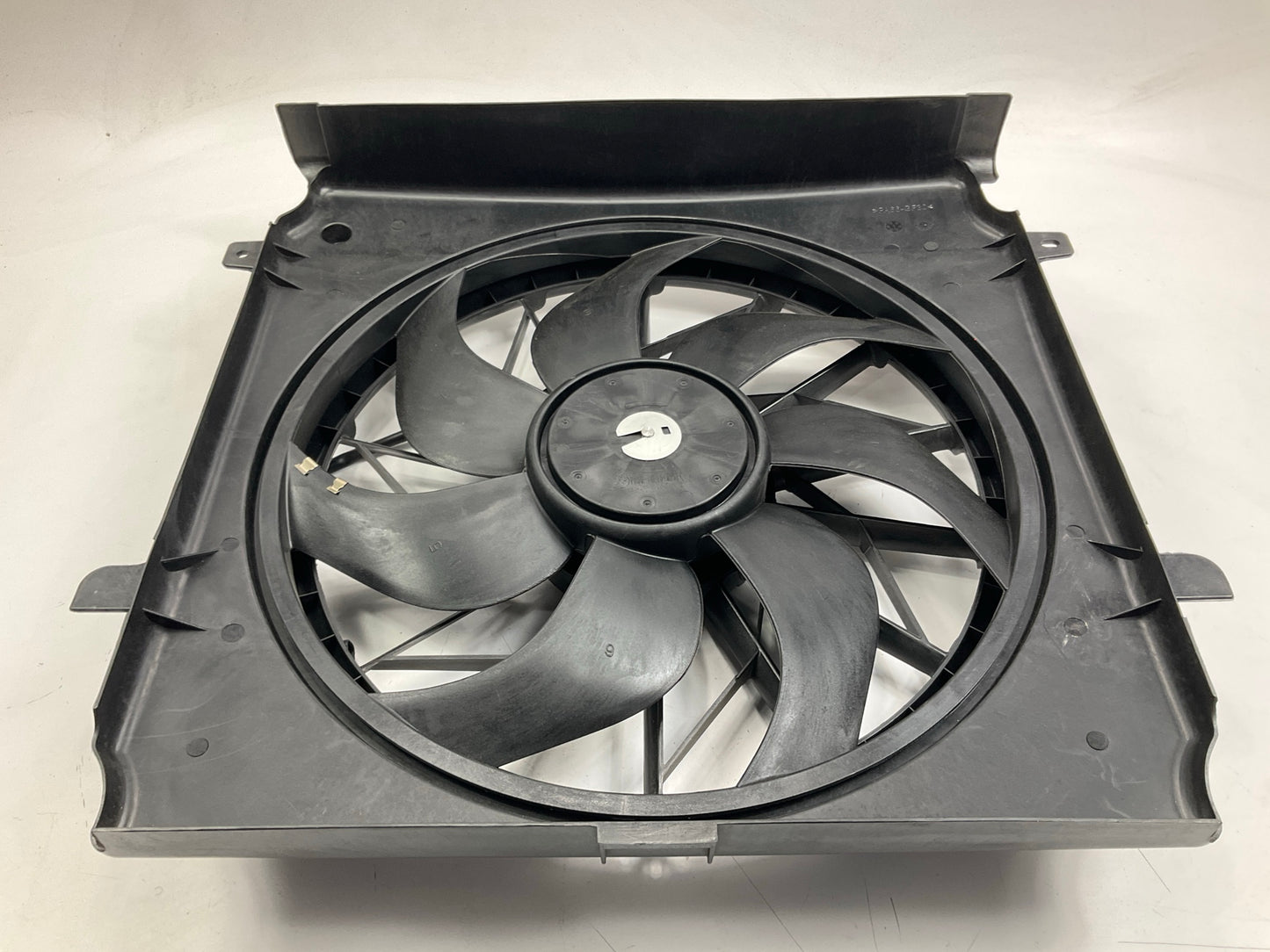 NEW UNBOXED Dorman 620-038 Radiator Fan Motor For 2002-2004 Jeep Liberty