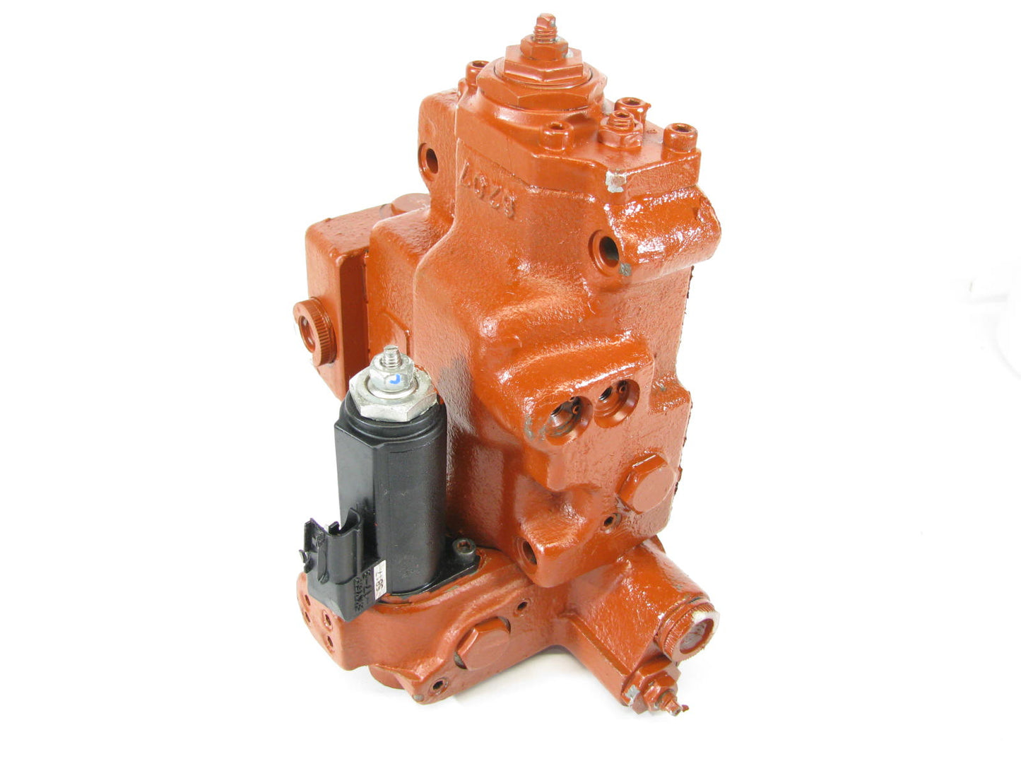 DAMAGE CONNECTOR Hydraulic Pump With Solenoid Valve SKY5P-17-A SK450-8 Excavator