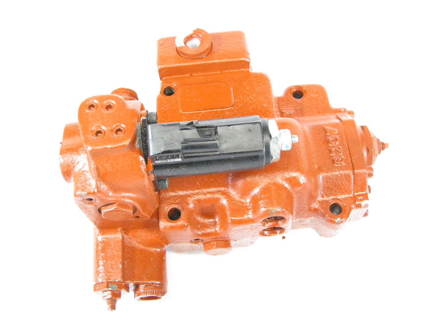 DAMAGE CONNECTOR Hydraulic Pump With Solenoid Valve SKY5P-17-A SK450-8 Excavator