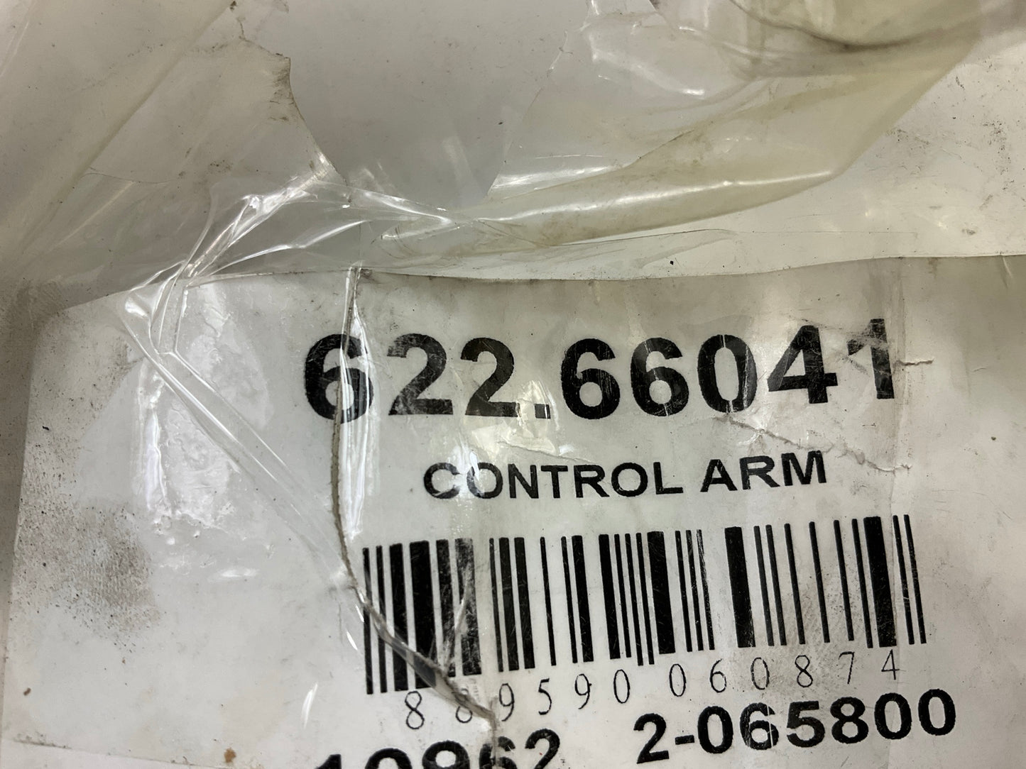 NEW - UNBOXED 622.66041 Suspension Control Arm & Ball Jointt, Front Right Lower