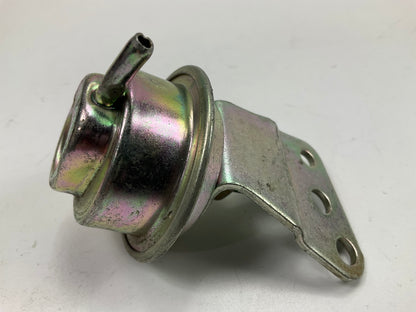 NEW UNBOXED 62251 Carburetor Choke Pull-Off