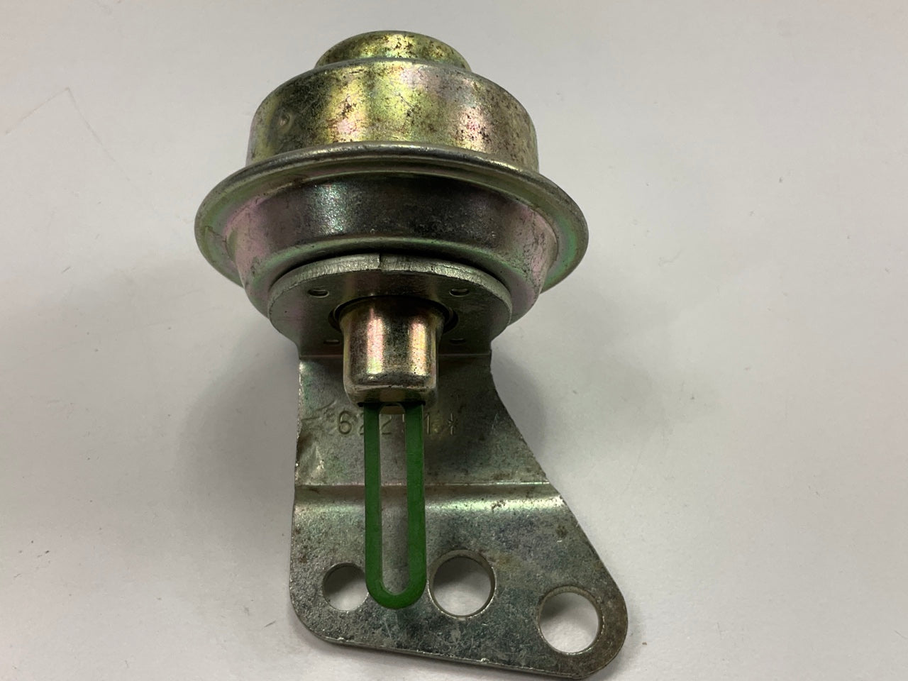 NEW UNBOXED 62251 Carburetor Choke Pull-Off