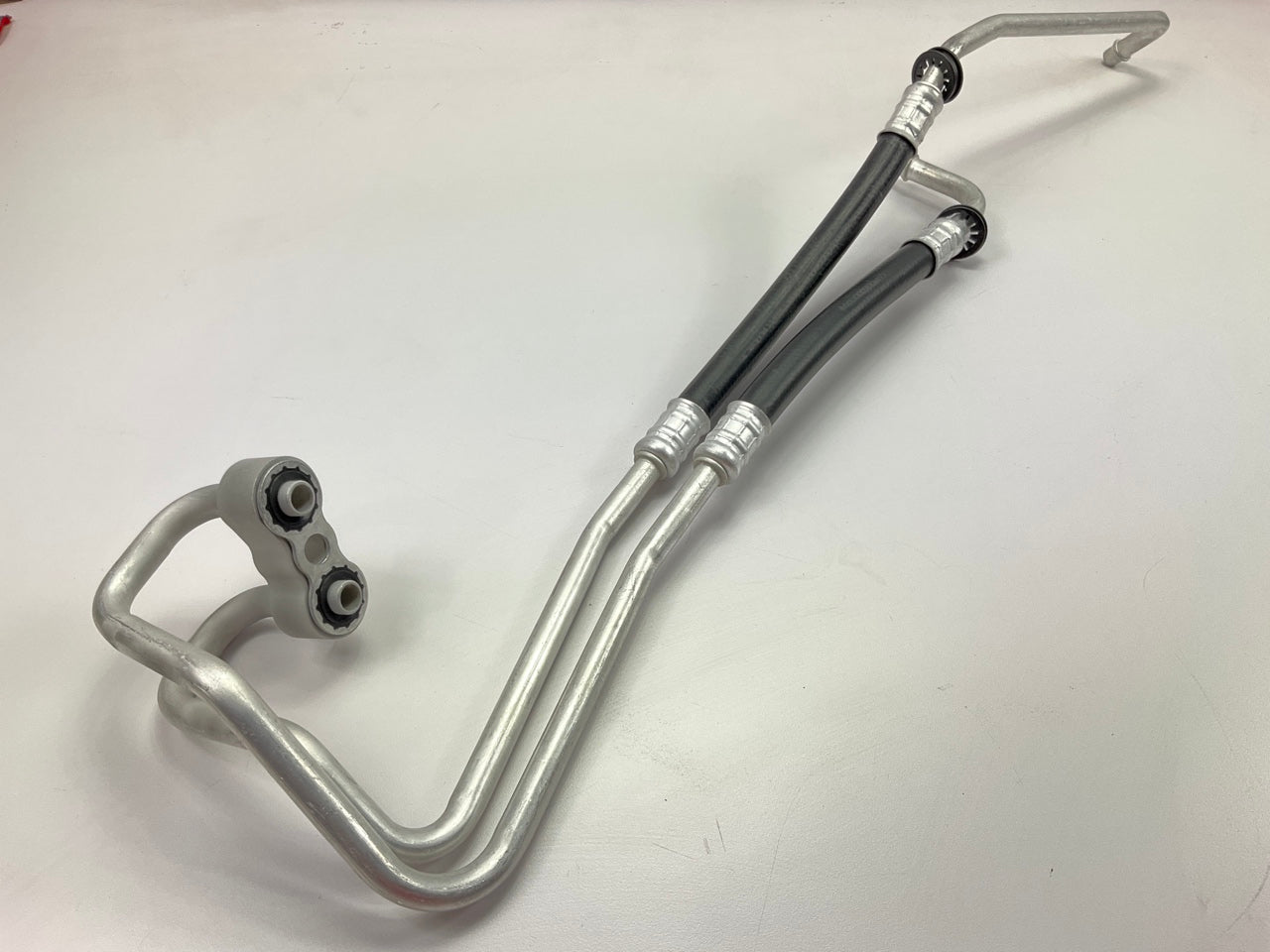 NEW - OUT OF BOX 625-100 Engine Oil Cooler Hose Assembly