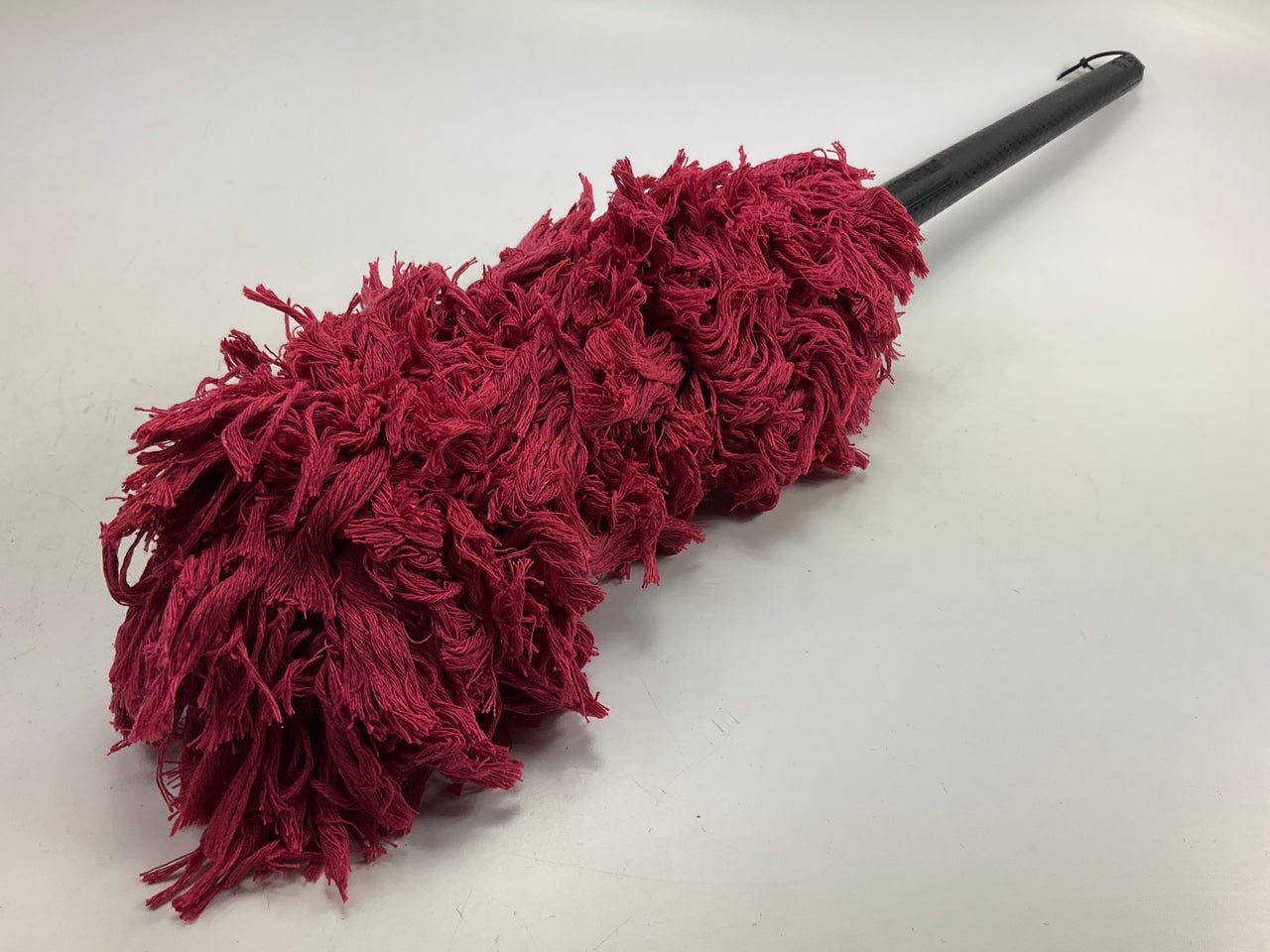 NEW, OUT OF BOX - California Super Car Duster 62557 W/ 30'' Plastic Handle