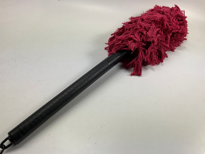 NEW, OUT OF BOX - California Super Car Duster 62557 W/ 30'' Plastic Handle
