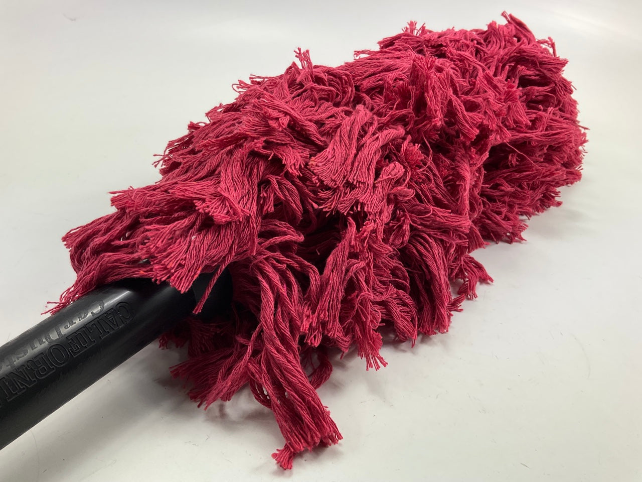 NEW, OUT OF BOX - California Super Car Duster 62557 W/ 30'' Plastic Handle