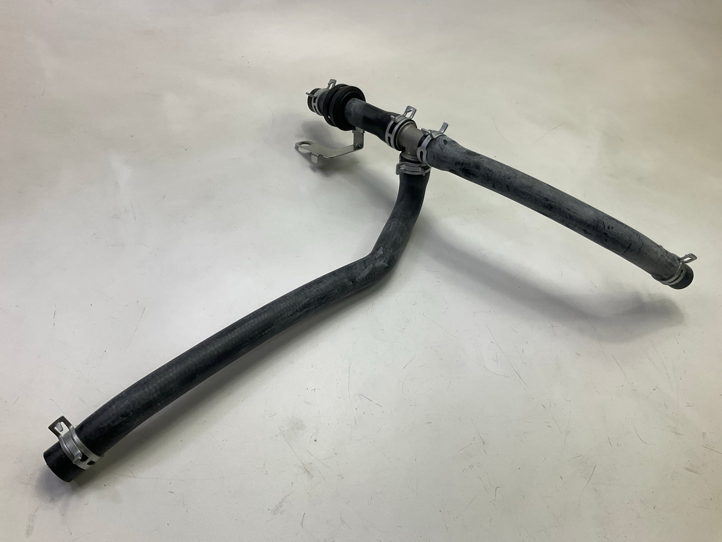 NEW UNBAGGED 626-586 HVAC Molded Heater Return Hose For 2005-2010 Dodge 2.7L V6
