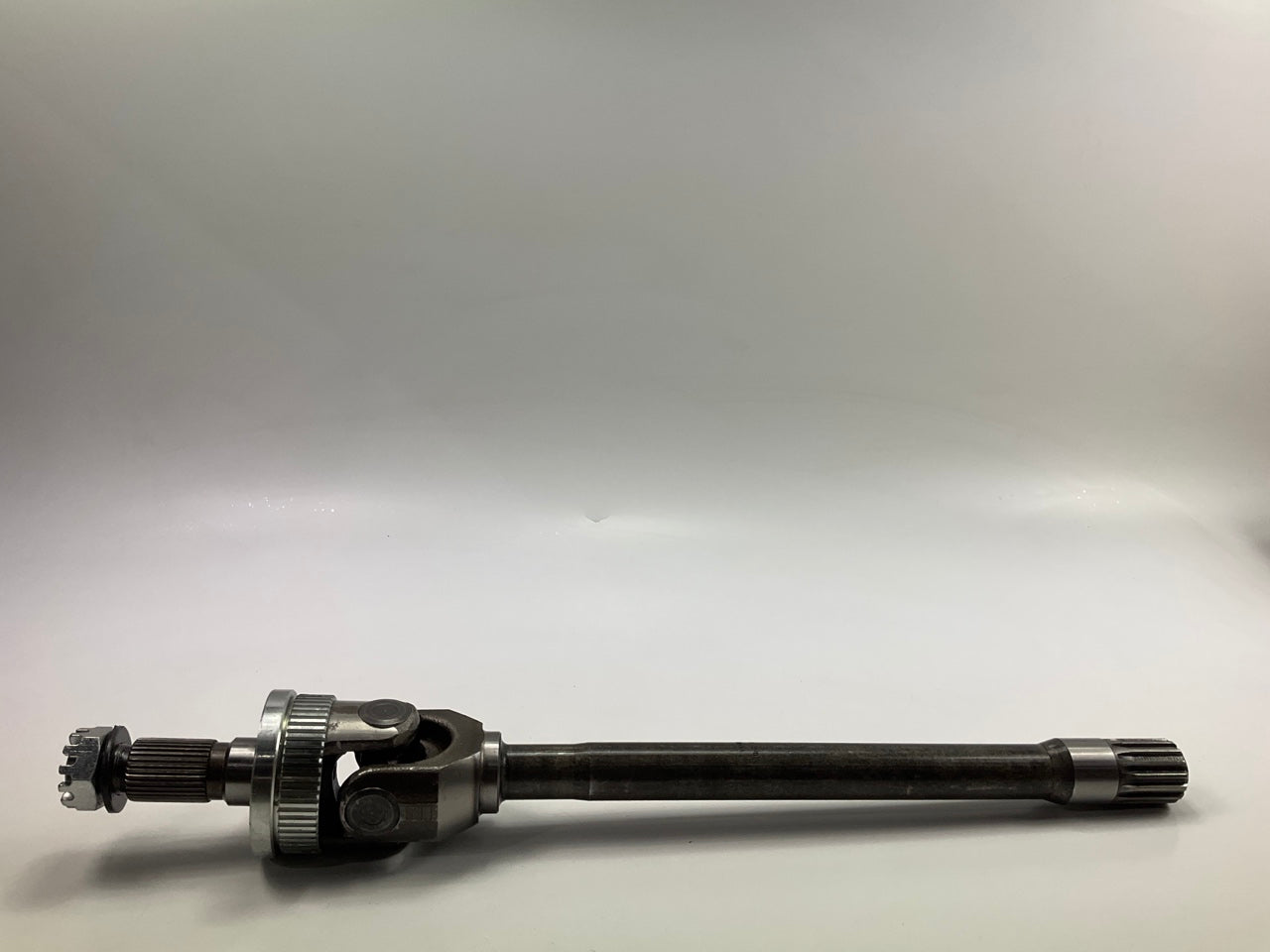 UNBOXED 630-411 Front Right Drive Axle Shaft For 1994-2001 Dodge Ram 1500 4WD