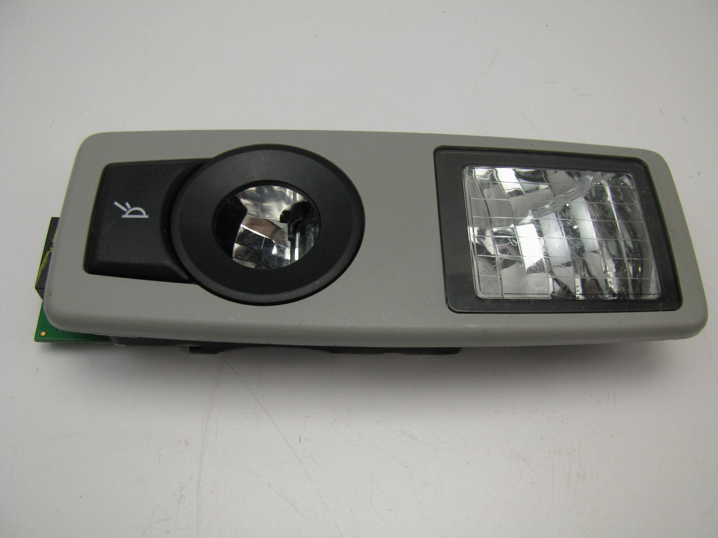 NEW - Out Of Box 63316972972 MX Rear Right Reading Light For 2007-2013 BMW X5