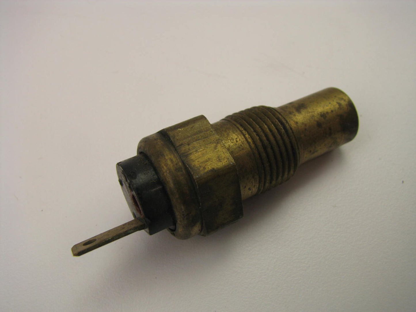 NEW - OUT OF BOX - 6489395 Coolant Temperature Sensor Switch