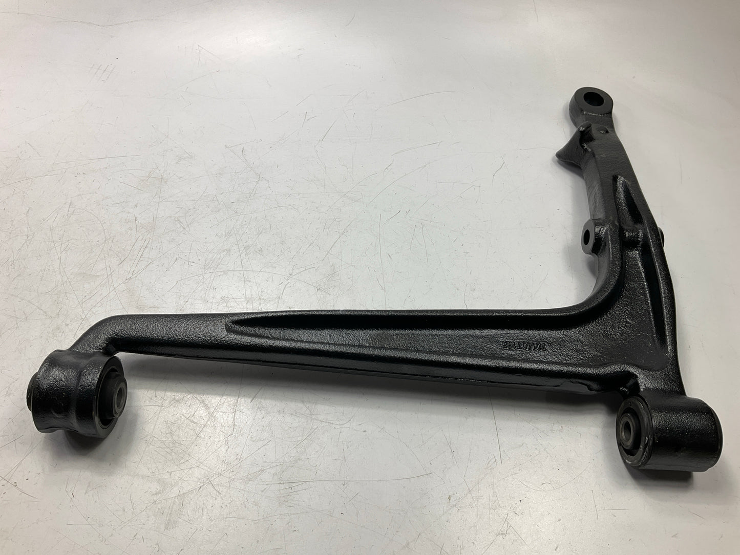 6524291 Front Left Lower Control Arm For 1996-2003 Volkswagen EuroVan