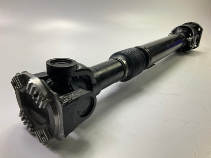 NEW UNBOXED 659540 Front 31.81'' Driveshaft Prop Shaft