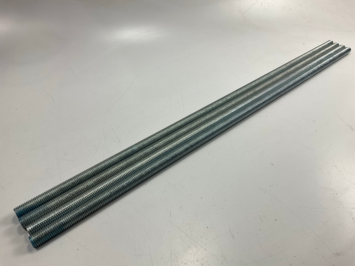NEW UNBOXED Dorman 670-316 Threaded Rods - 5/8-11 X 3 Feet, 4 Pack