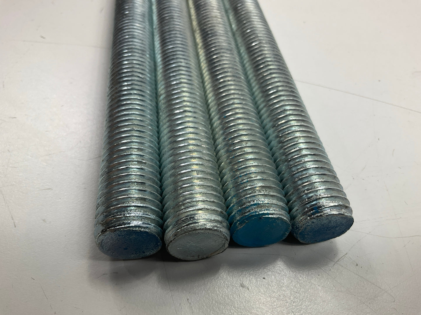 NEW UNBOXED Dorman 670-316 Threaded Rods - 5/8-11 X 3 Feet, 4 Pack